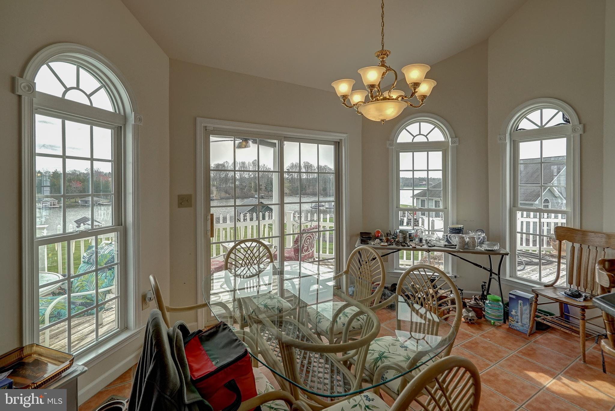 SOUTHWIND SHORES - Residential