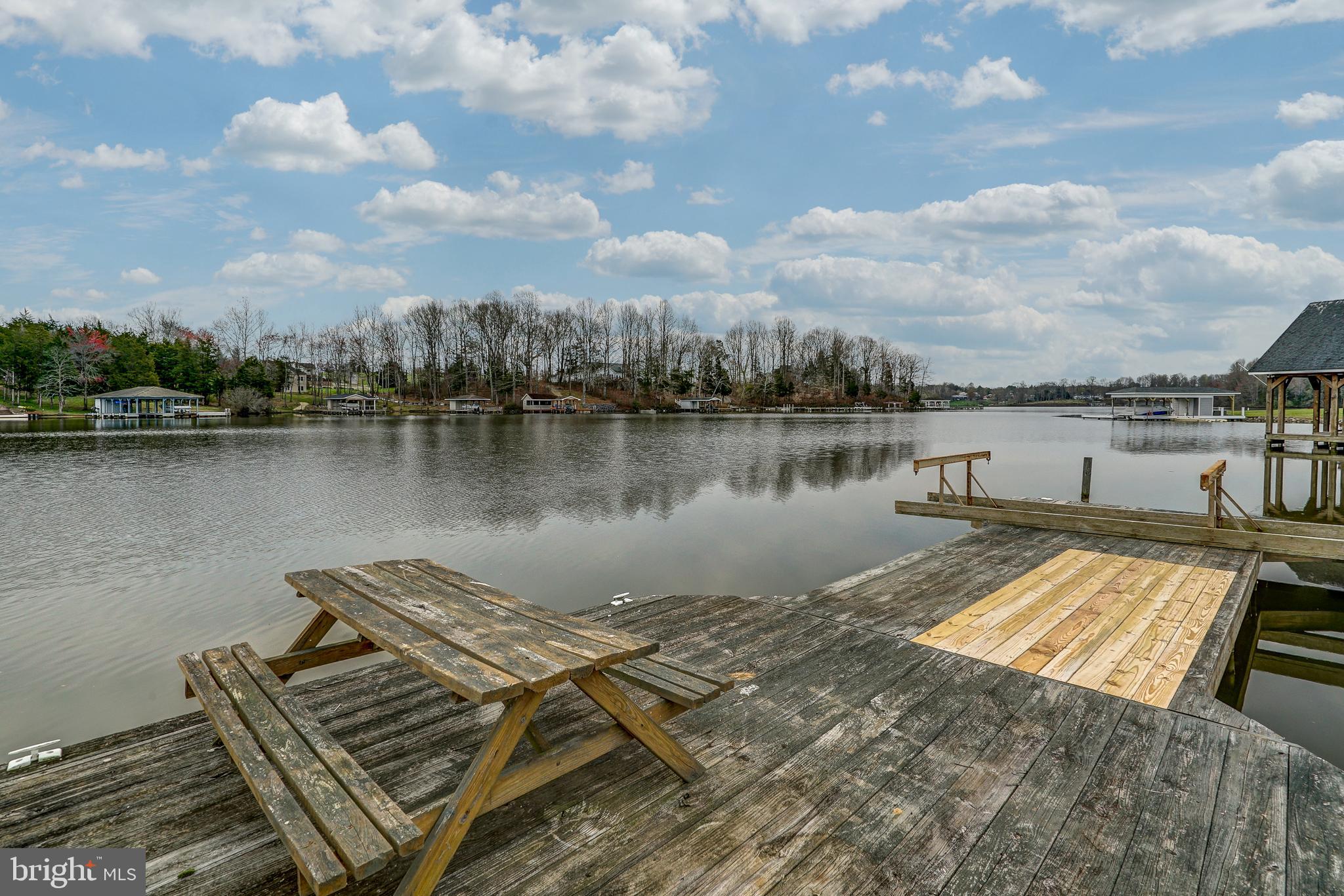 SOUTHWIND SHORES - Residential