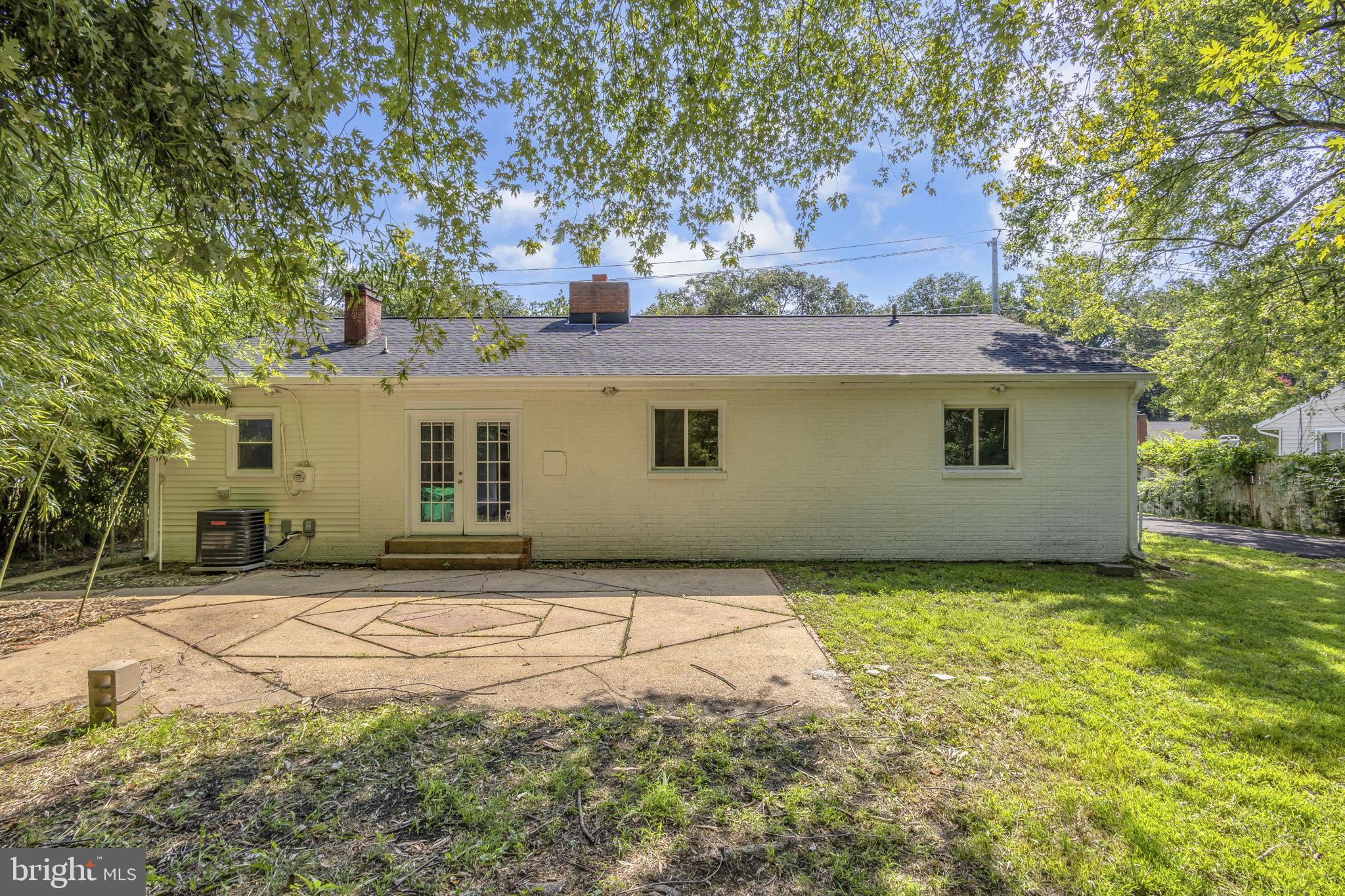 FORT WASHINGTON FOREST - Residential