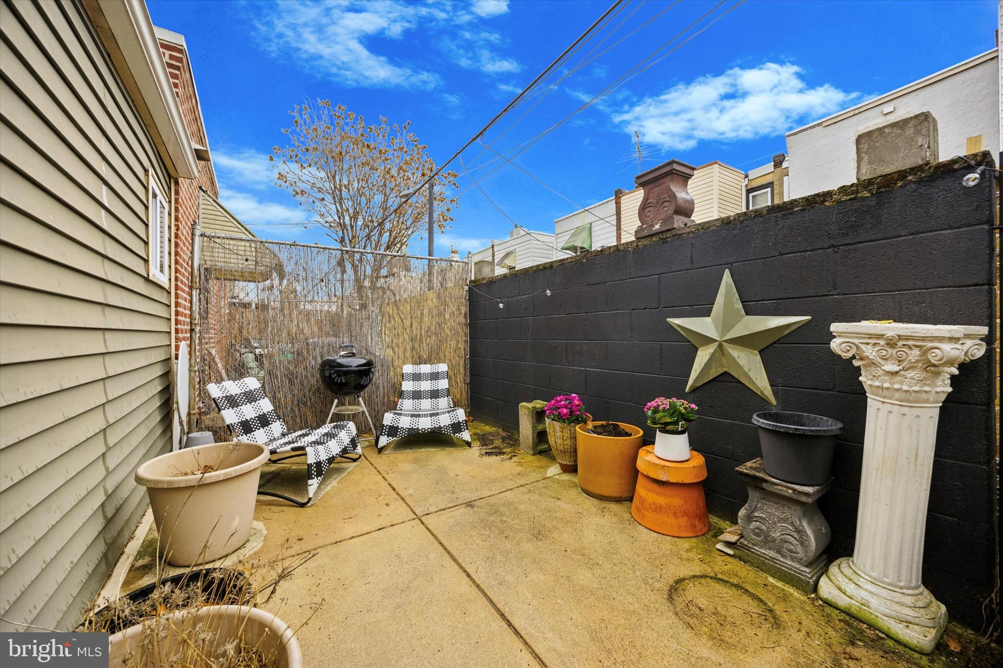 PORT RICHMOND - Residential