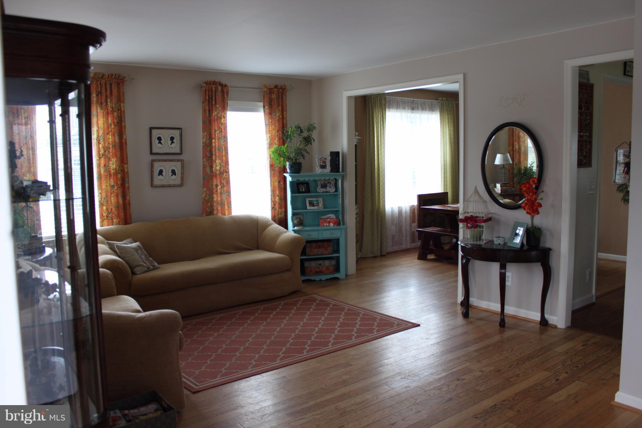 ARBUTUS HEIGHTS - Residential