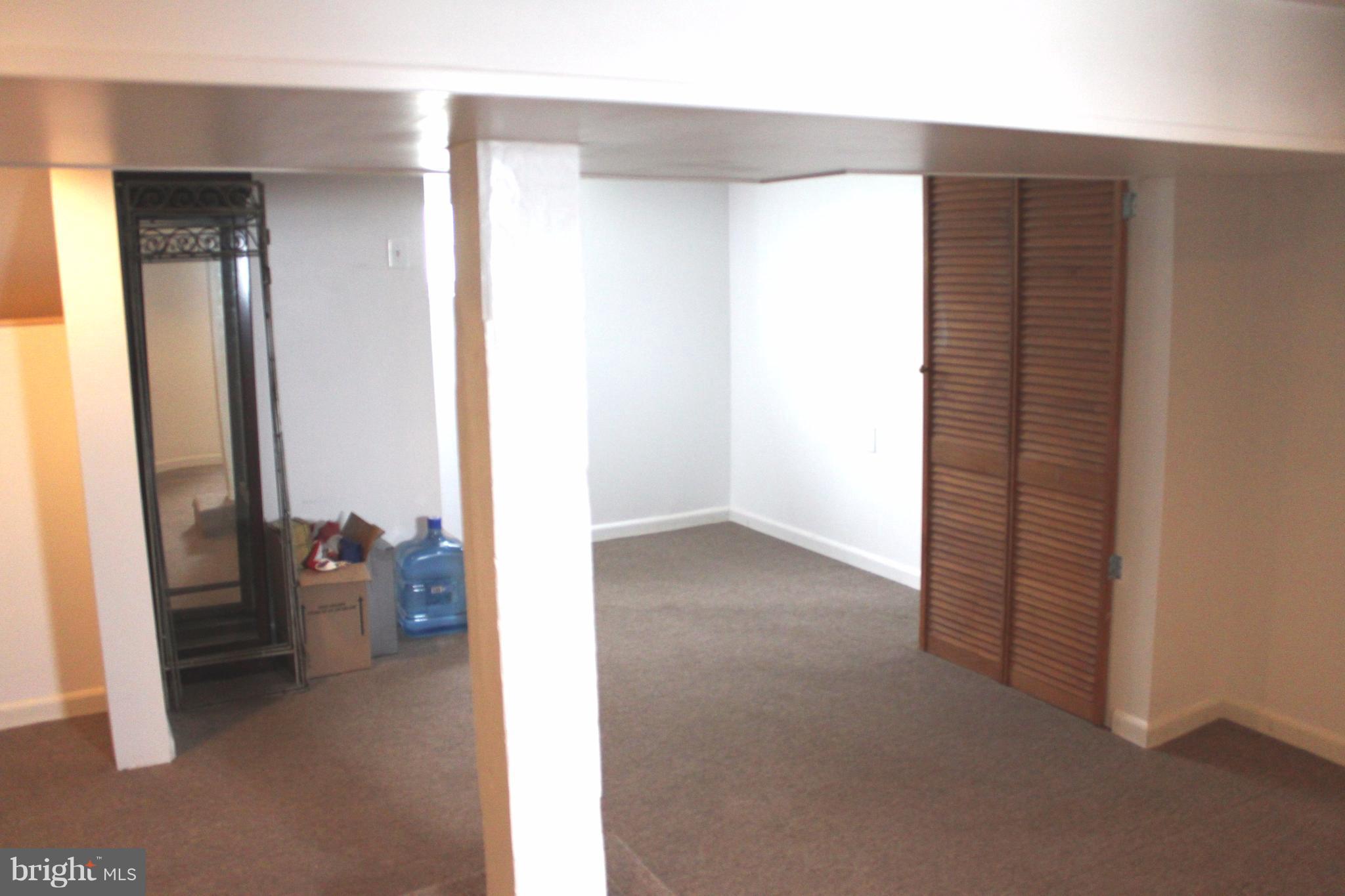 ARBUTUS HEIGHTS - Residential