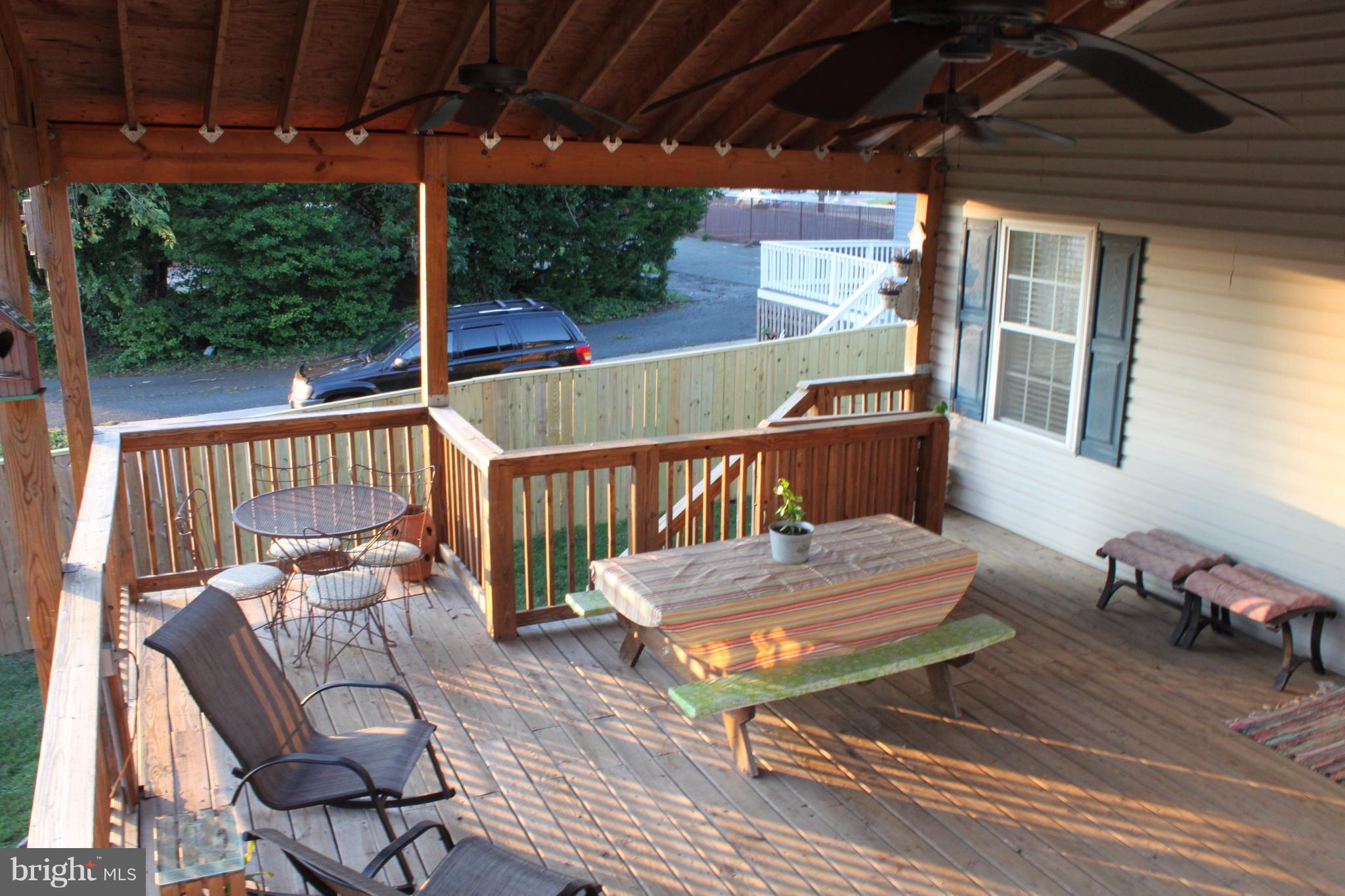 ARBUTUS HEIGHTS - Residential