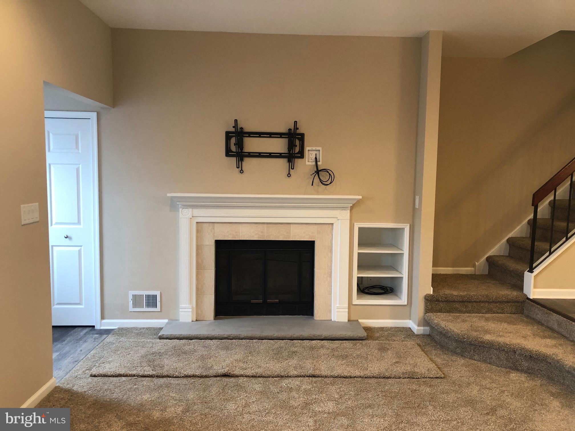 STOVER MILL - Residential Lease