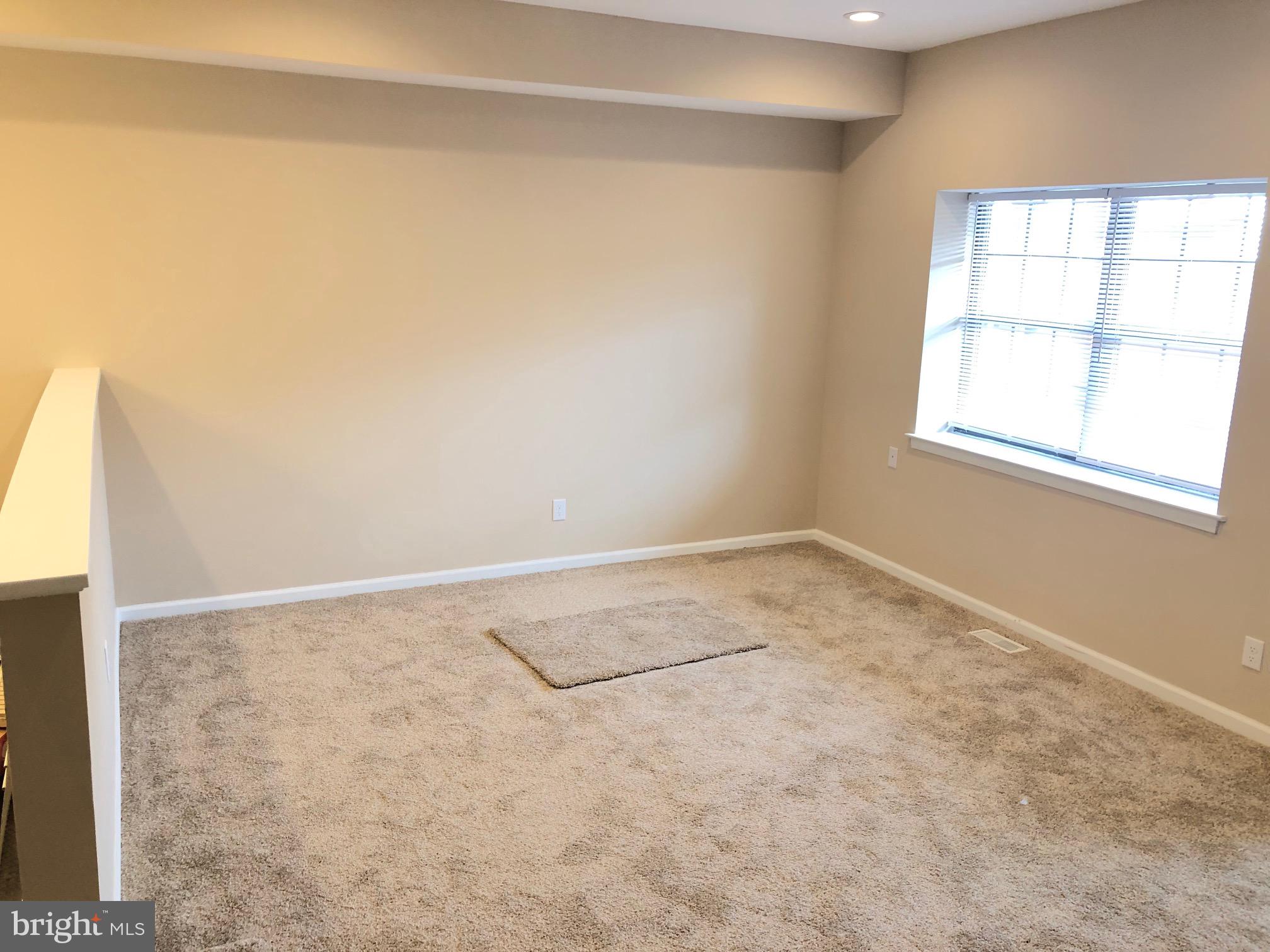 STOVER MILL - Residential Lease