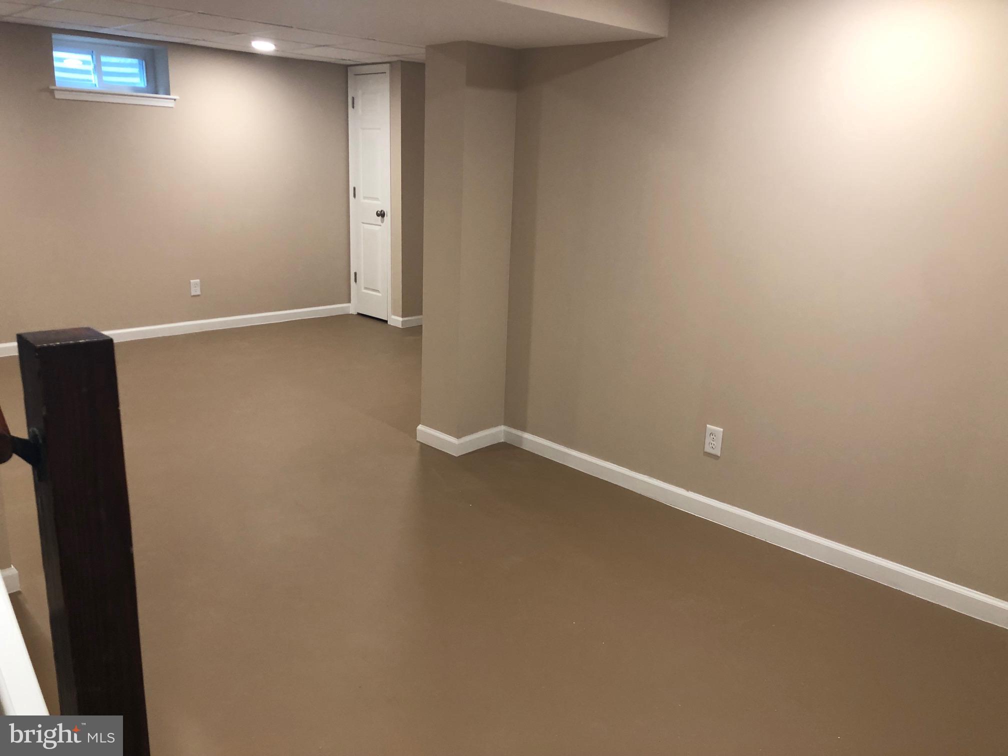 STOVER MILL - Residential Lease