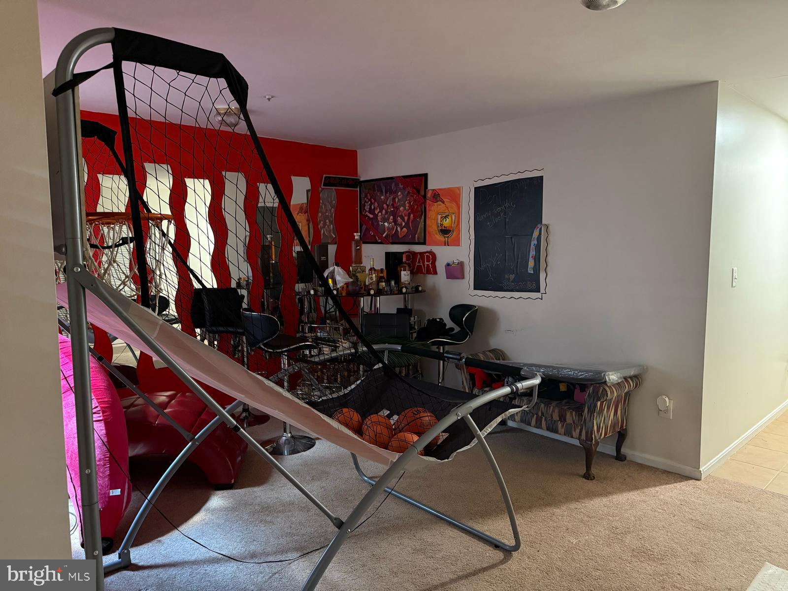 PENNSYLVANIA CROSSING - Residential Lease