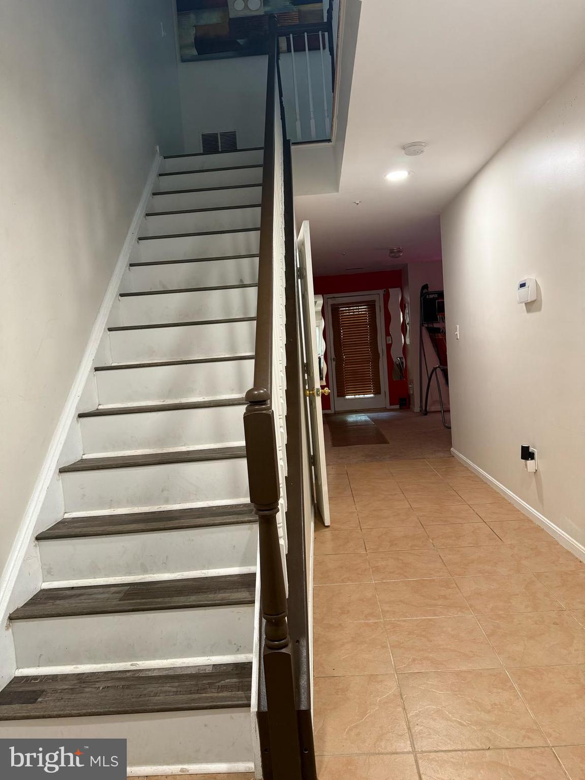 PENNSYLVANIA CROSSING - Residential Lease