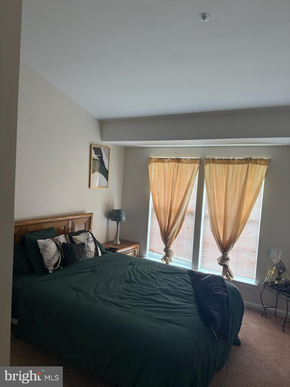 PENNSYLVANIA CROSSING - Residential Lease