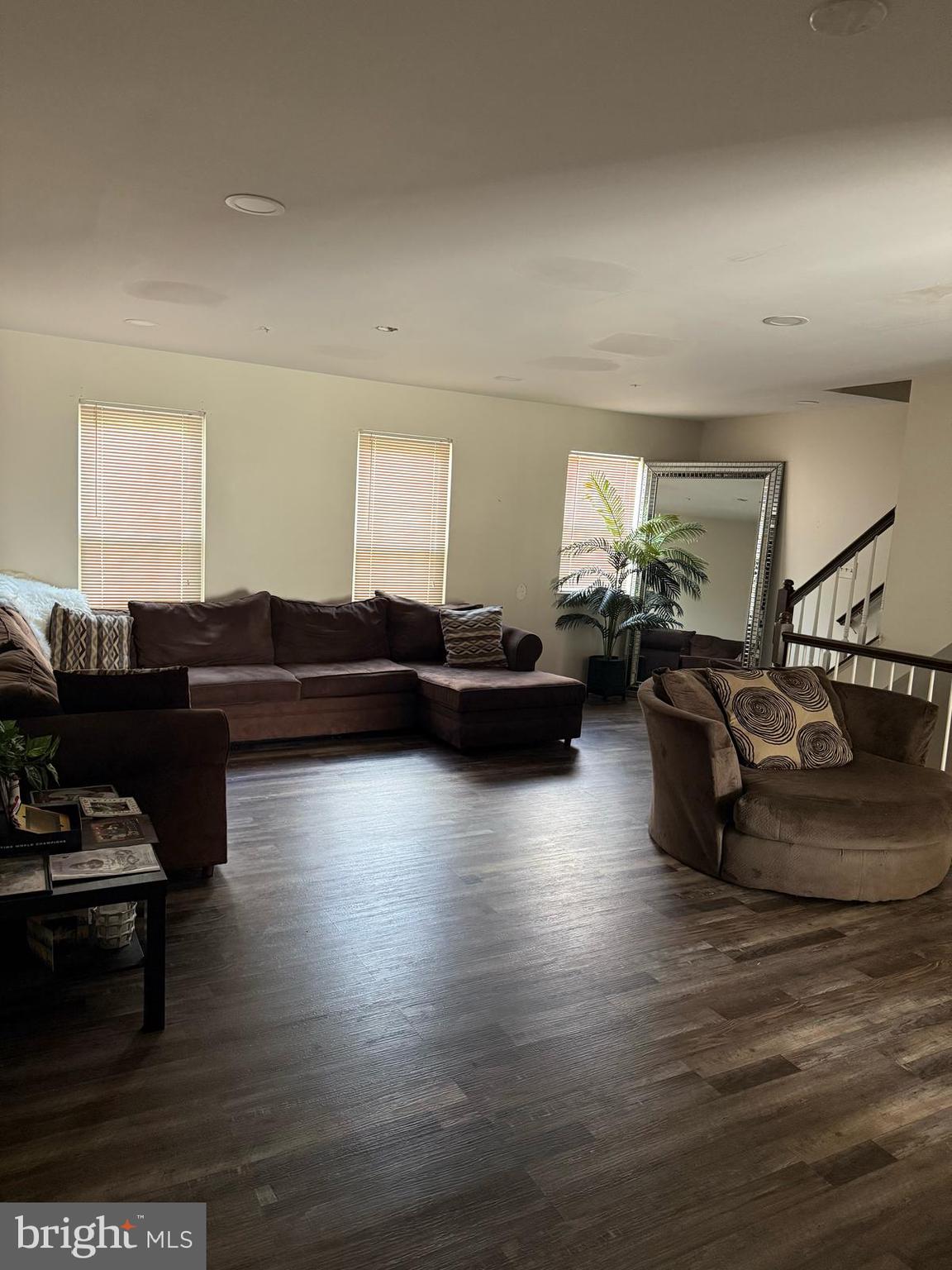 PENNSYLVANIA CROSSING - Residential Lease