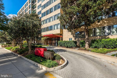 Photo for 1711 MASSACHUSETTS AVENUE NW 829
