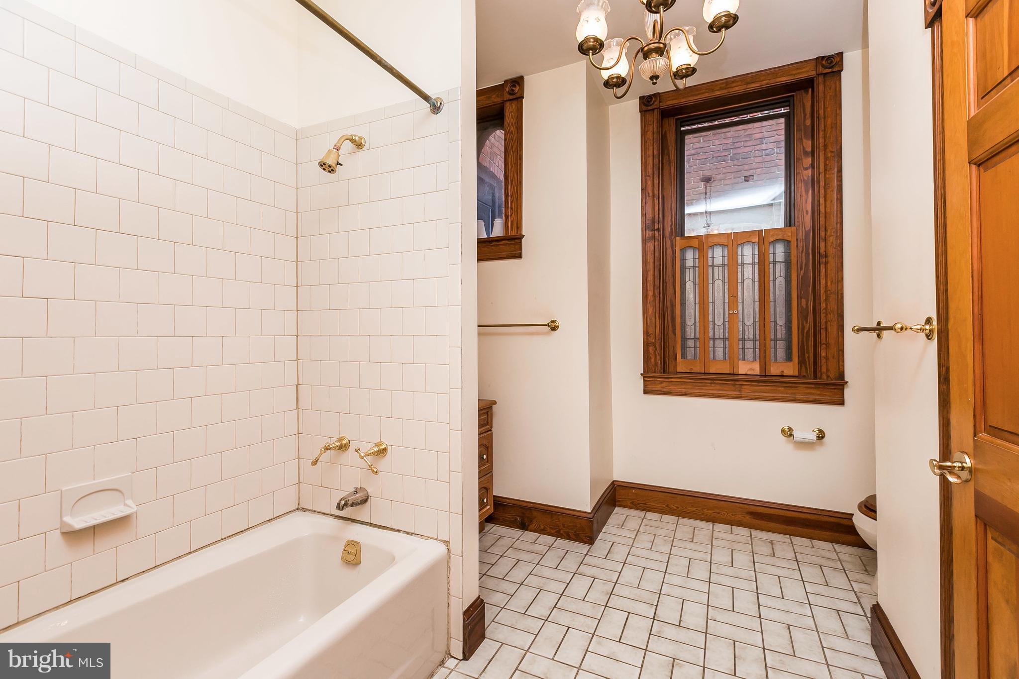 RESERVOIR HILL HISTORIC DISTRICT - Residential