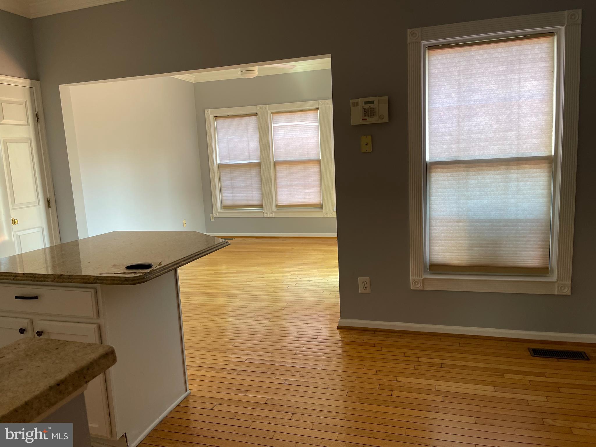 LAKE RIDGE - Residential Lease