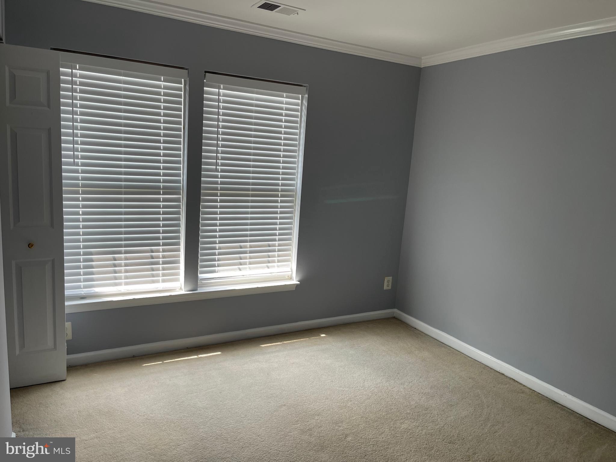 LAKE RIDGE - Residential Lease