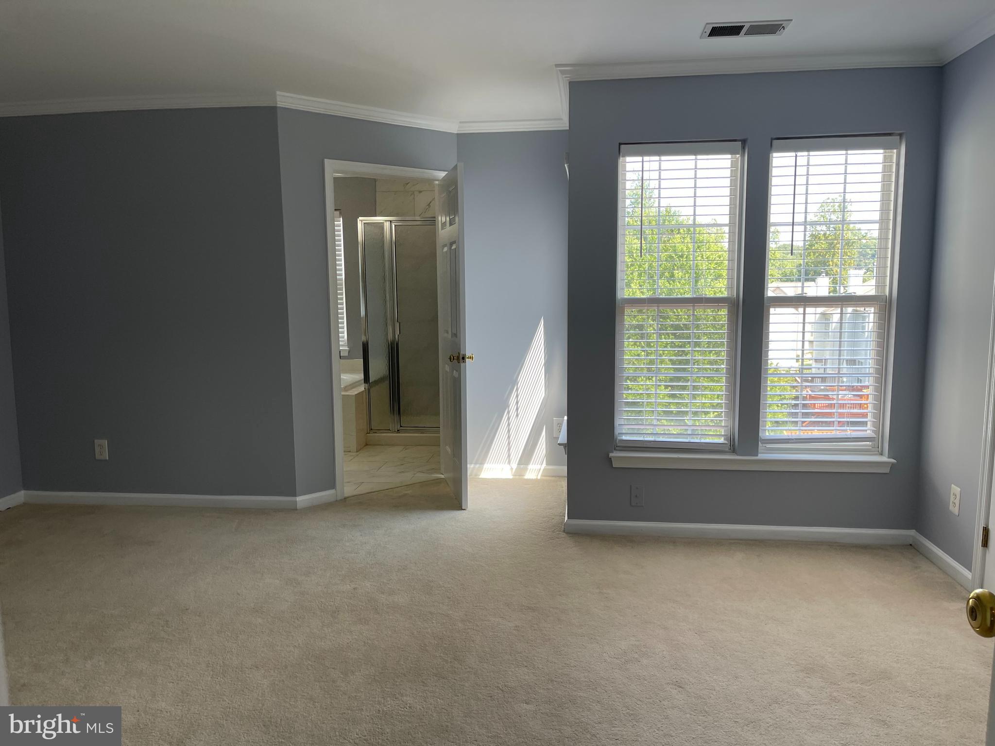 LAKE RIDGE - Residential Lease