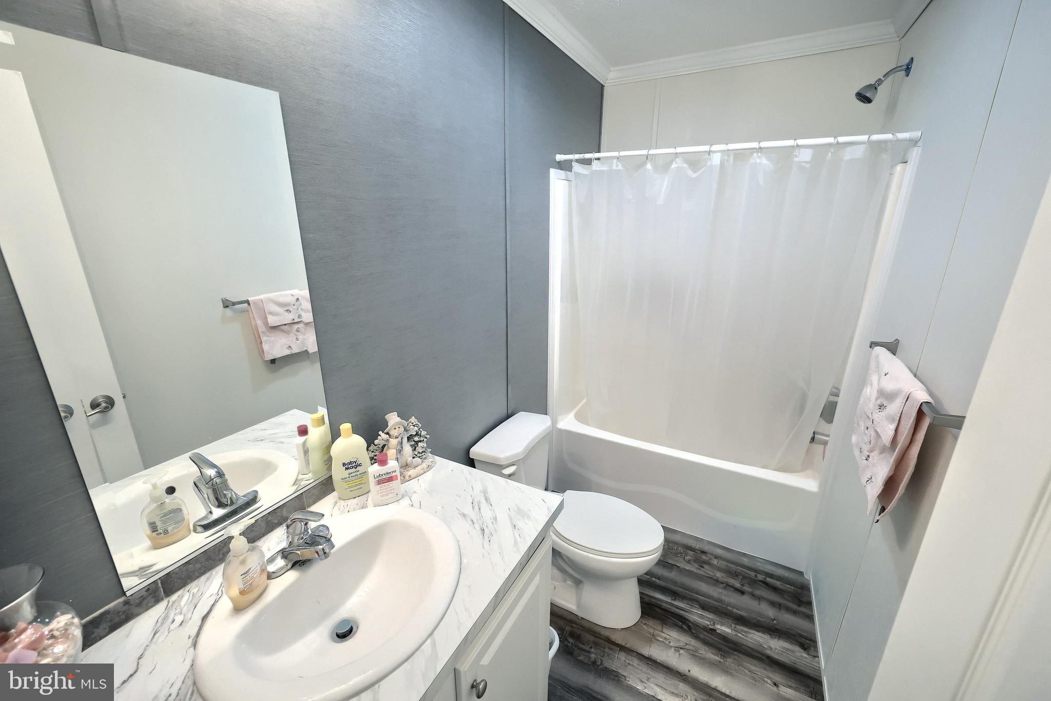 ANCHOR ESTATES - Residential