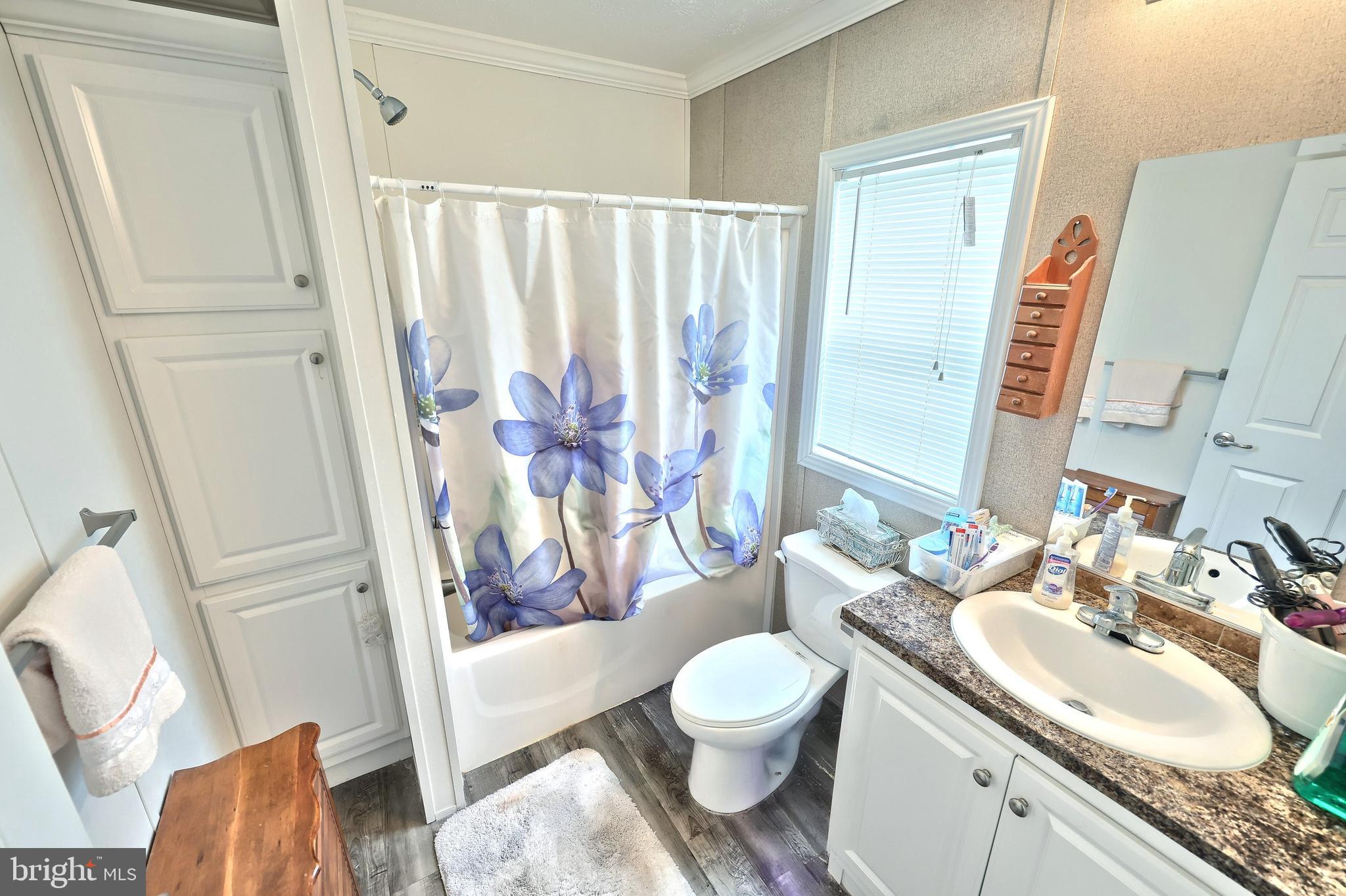 ANCHOR ESTATES - Residential