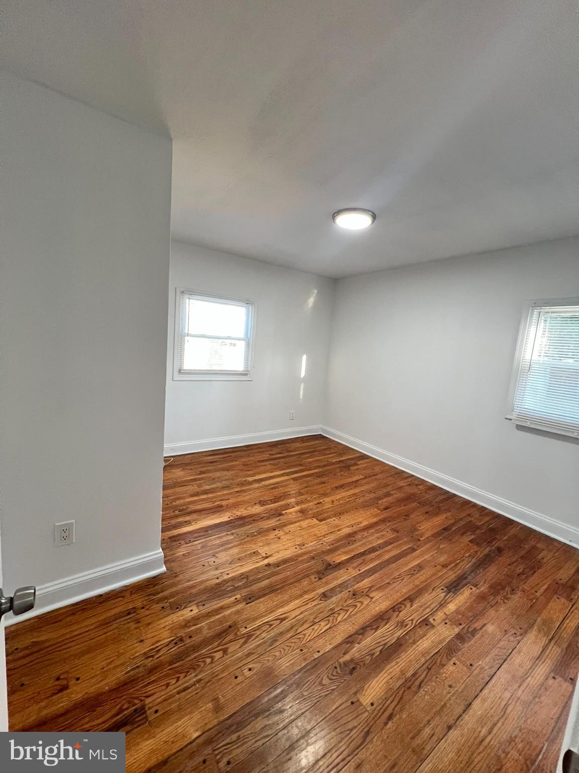 CHESTNUT HILLS - Residential Lease