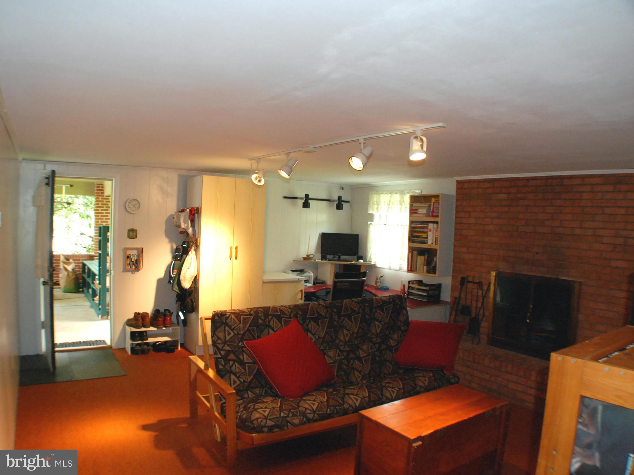 WOODLAND PARK - Residential