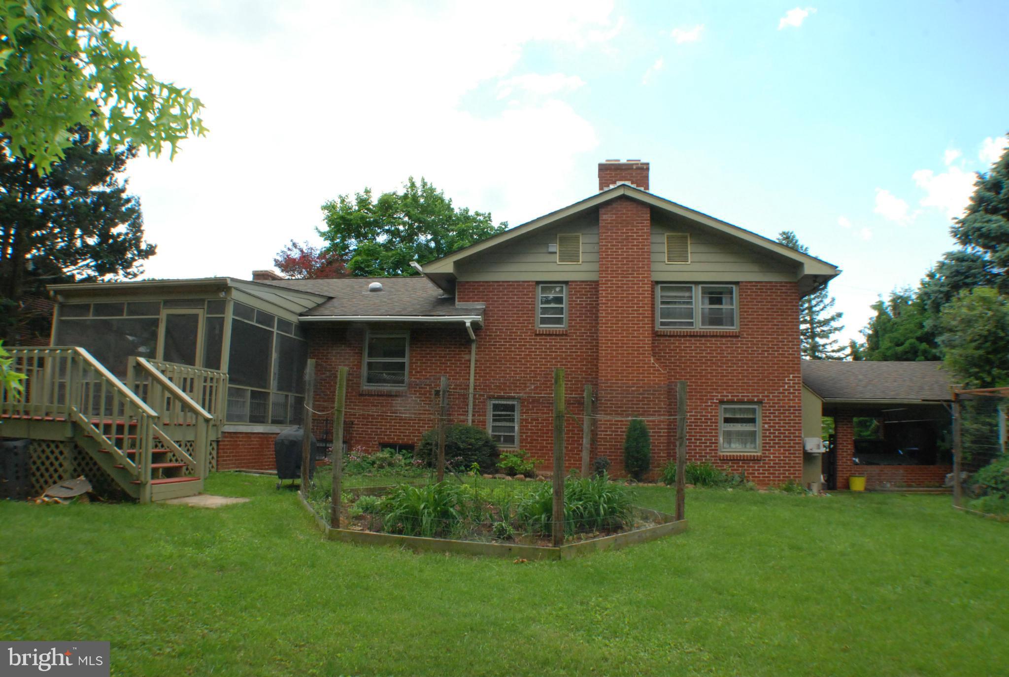 WOODLAND PARK - Residential