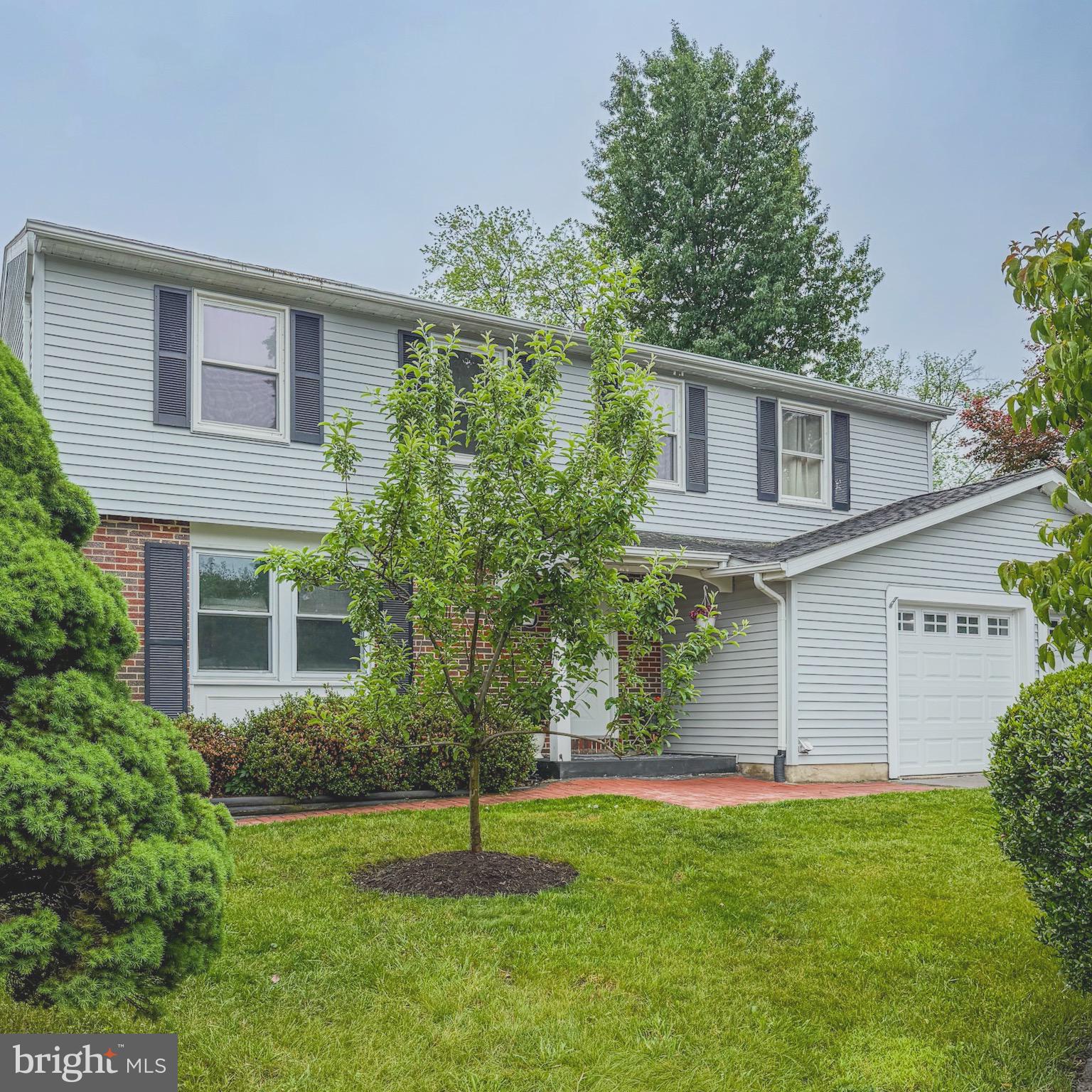 107 APPLETREE DRIVE NE