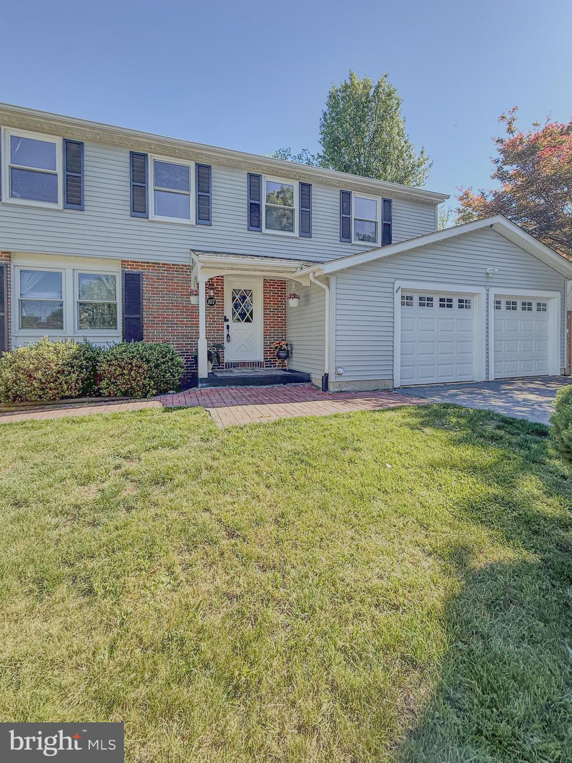 107 APPLETREE DRIVE NE