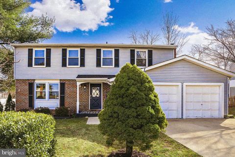 Photo of 107 Appletree Drive NE, LEESBURG, VA 20176 (MLS # VALO2125924)