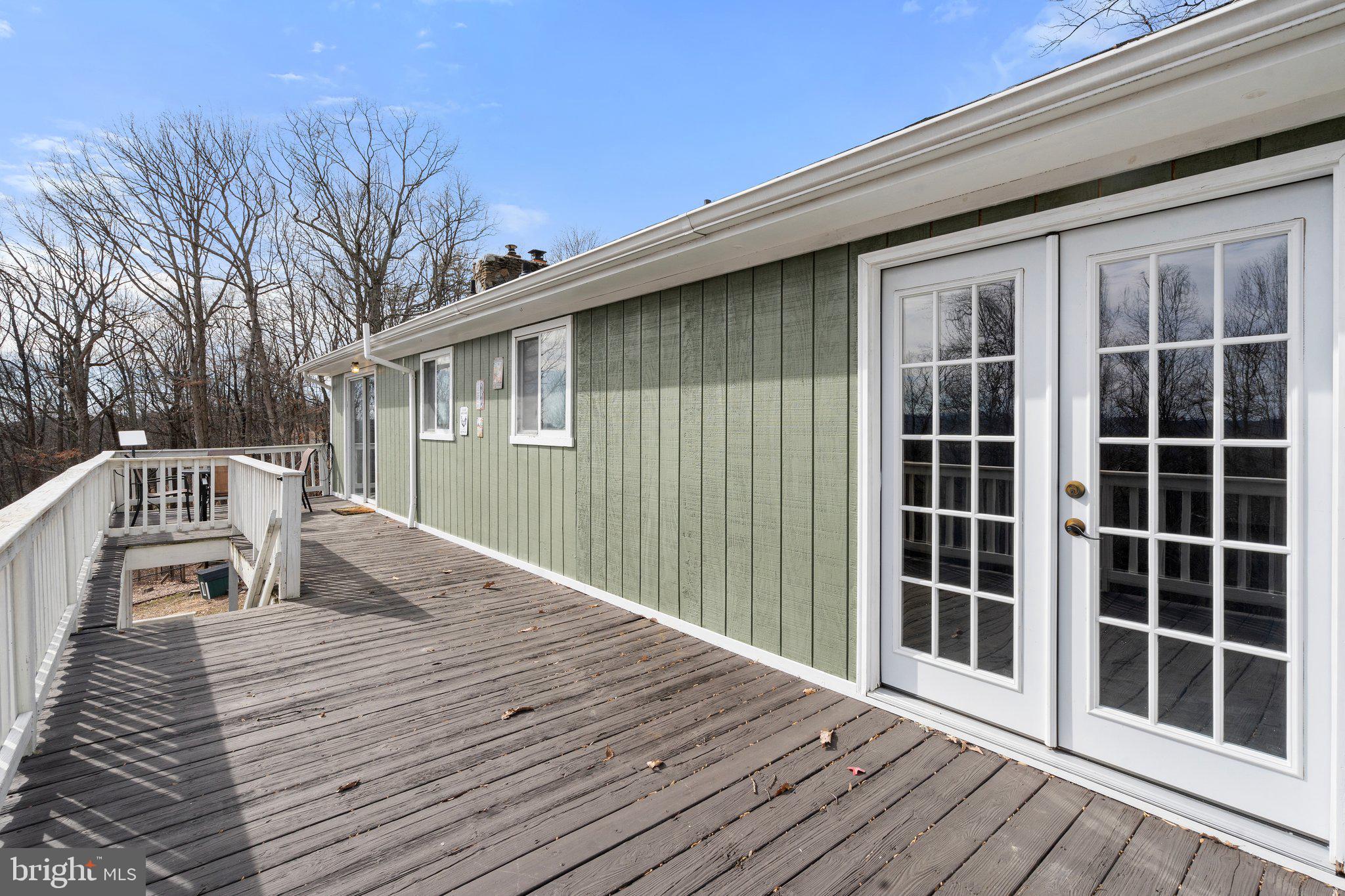 MOUNTAIN VIEW EST - Residential