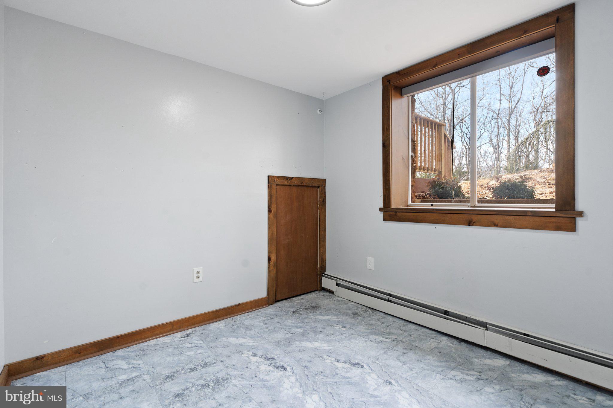 MOUNTAIN VIEW EST - Residential