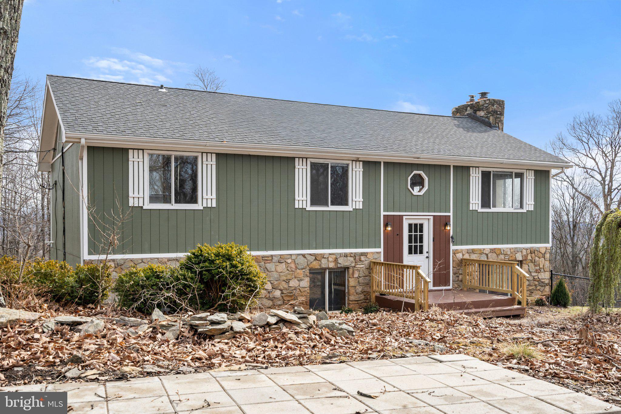 MOUNTAIN VIEW EST - Residential