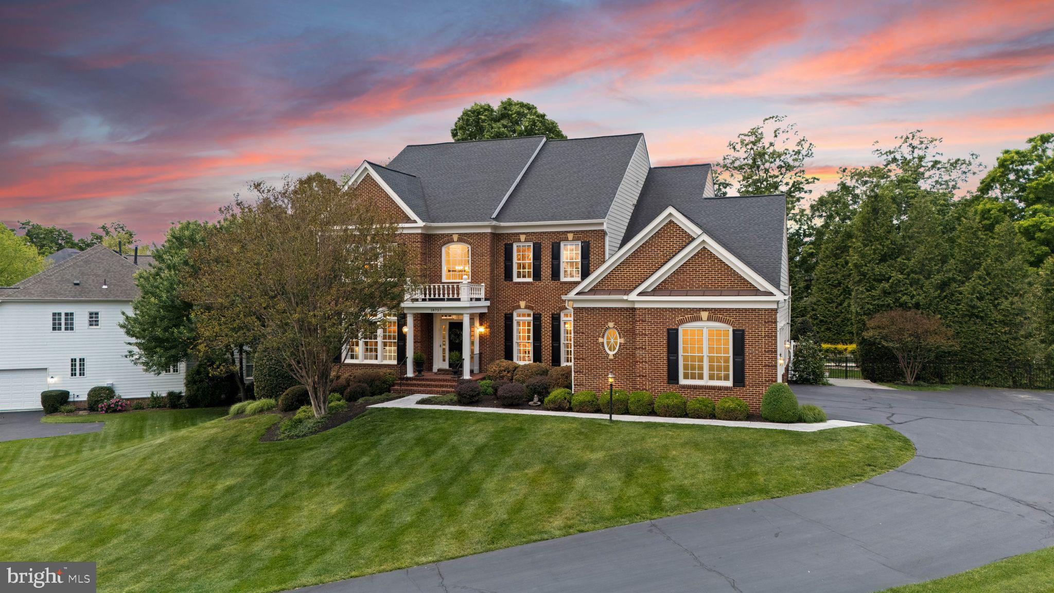 LANSDOWNE ON THE POTOMAC - Residential
