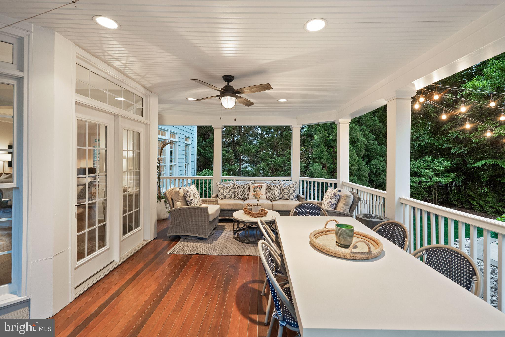 LANSDOWNE ON THE POTOMAC - Residential