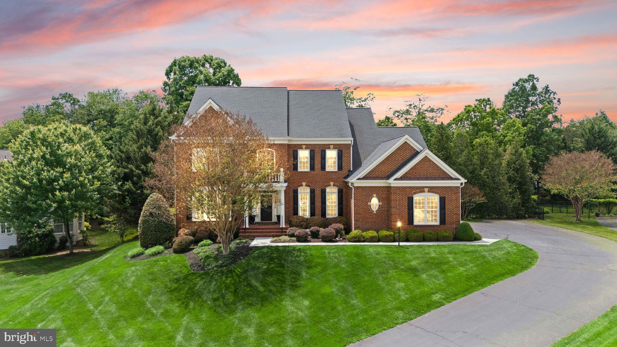 LANSDOWNE ON THE POTOMAC - Residential