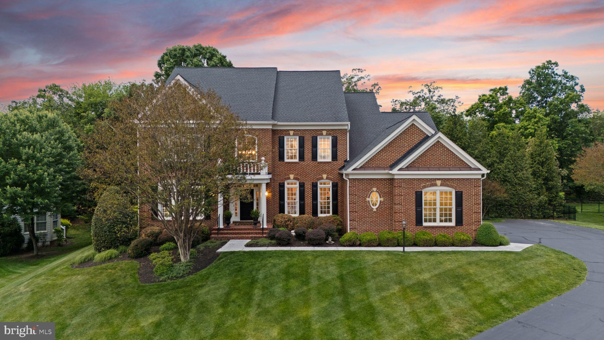LANSDOWNE ON THE POTOMAC - Residential