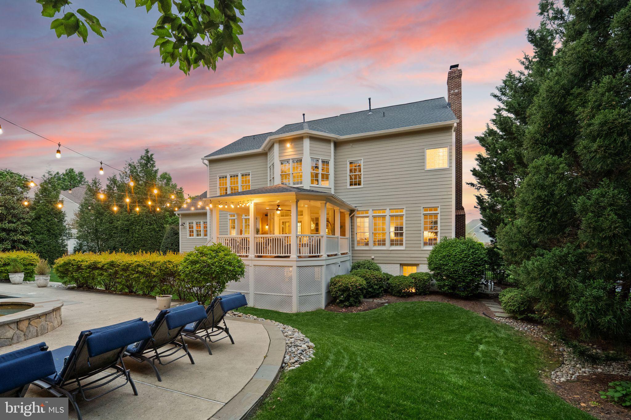 LANSDOWNE ON THE POTOMAC - Residential