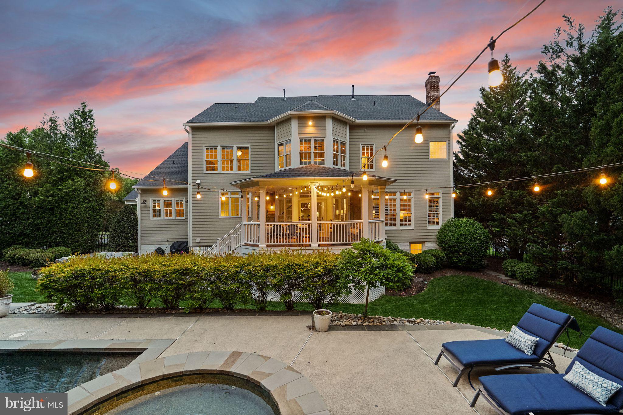 LANSDOWNE ON THE POTOMAC - Residential