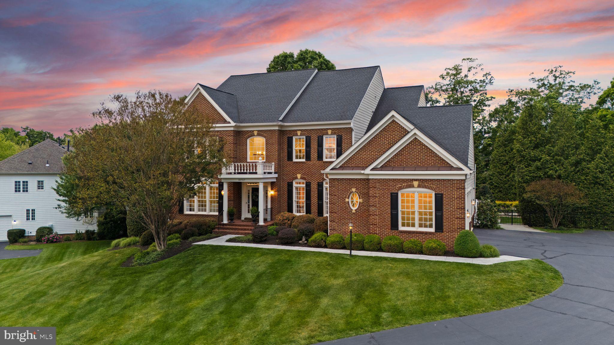 LANSDOWNE ON THE POTOMAC - Residential
