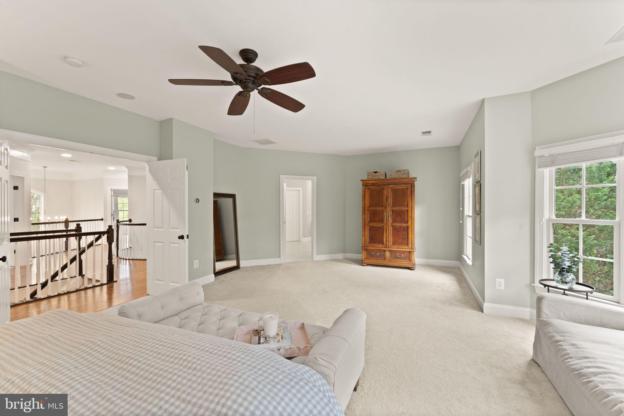 LANSDOWNE ON THE POTOMAC - Residential