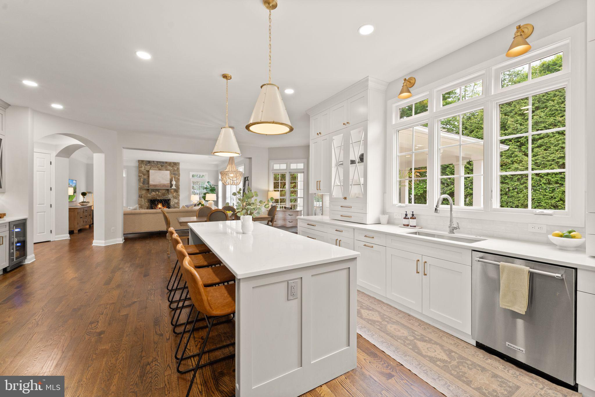 LANSDOWNE ON THE POTOMAC - Residential