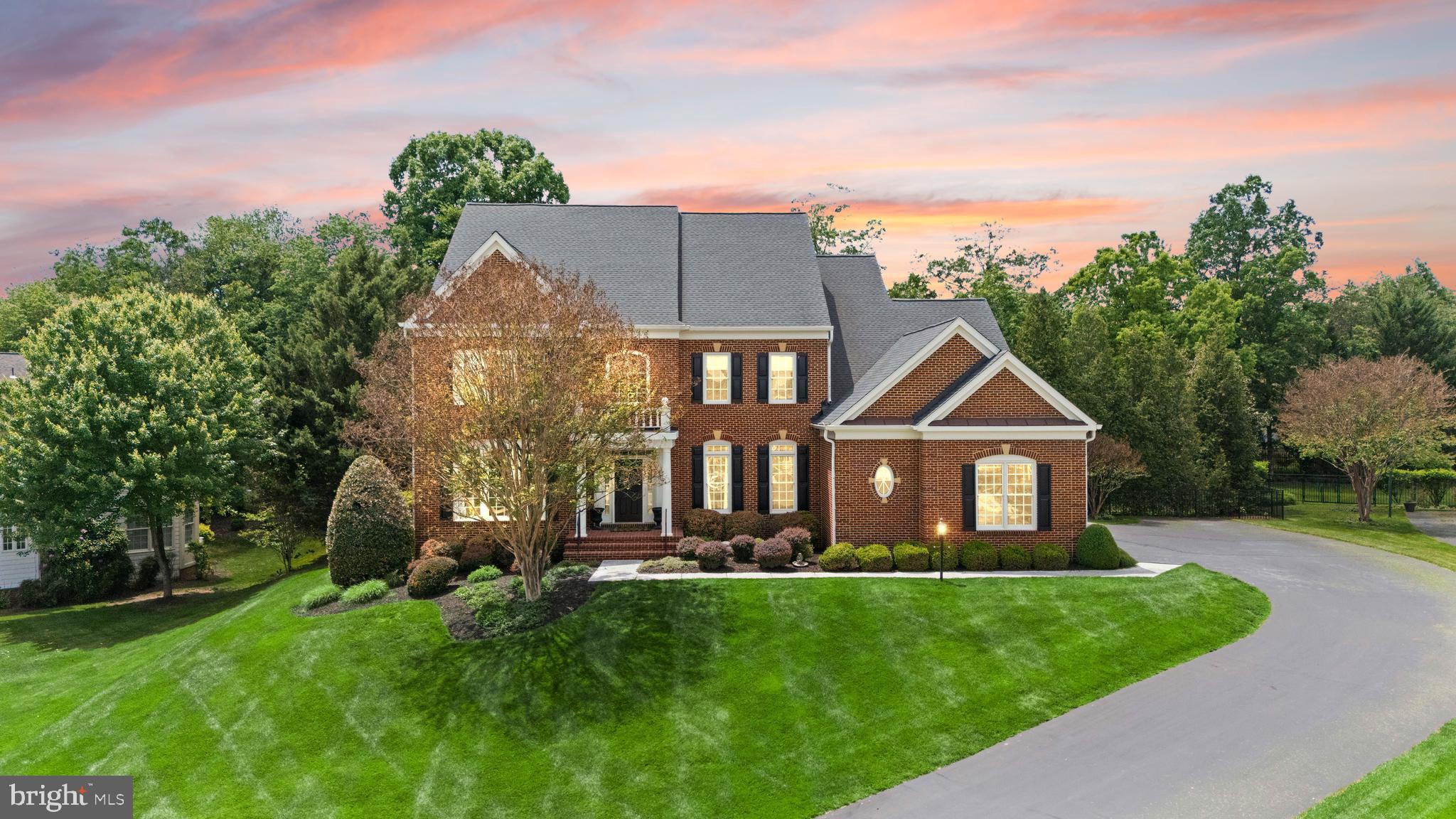 LANSDOWNE ON THE POTOMAC - Residential