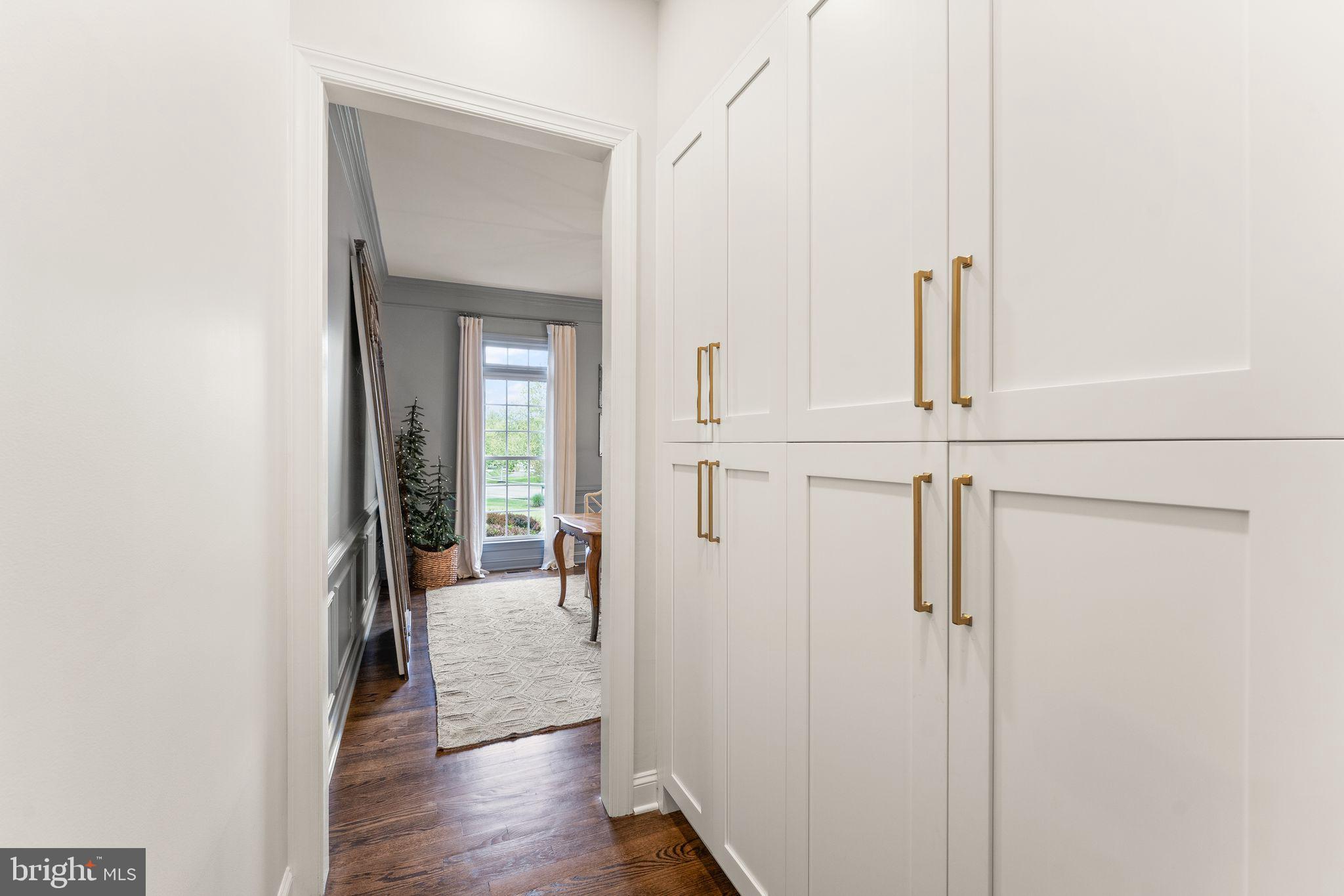 LANSDOWNE ON THE POTOMAC - Residential