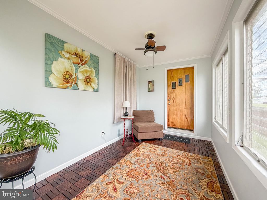 1001 W 5TH STREET W