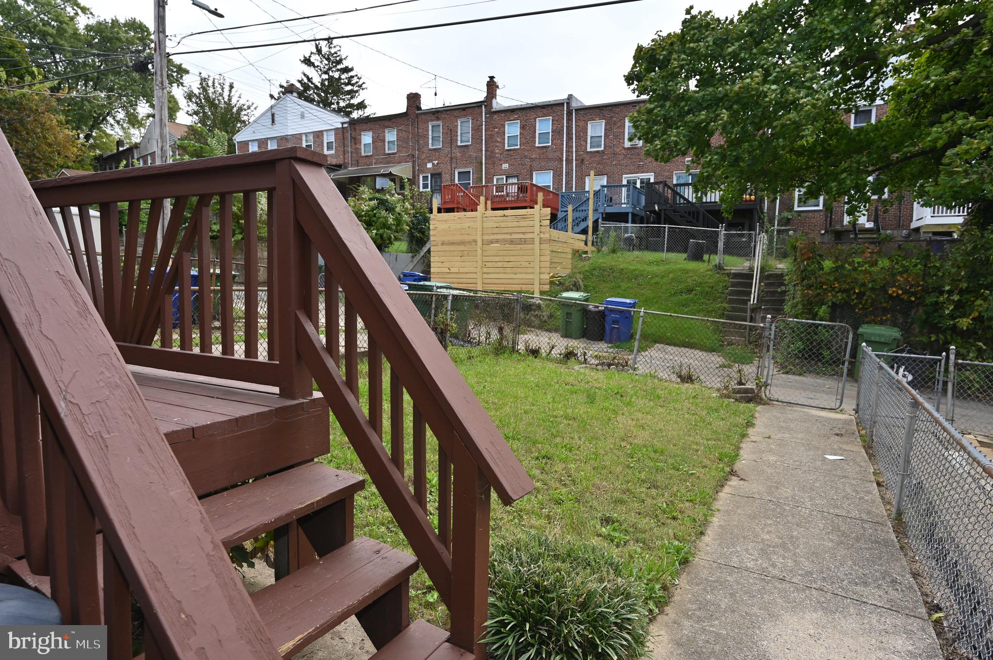 UPLANDS - Residential