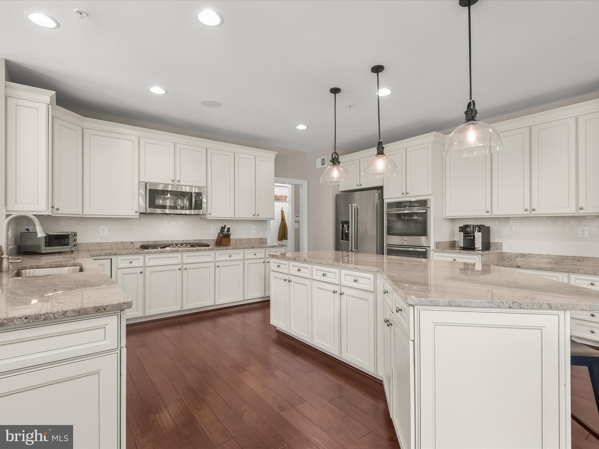 BELLE HAVEN ESTATES - Residential