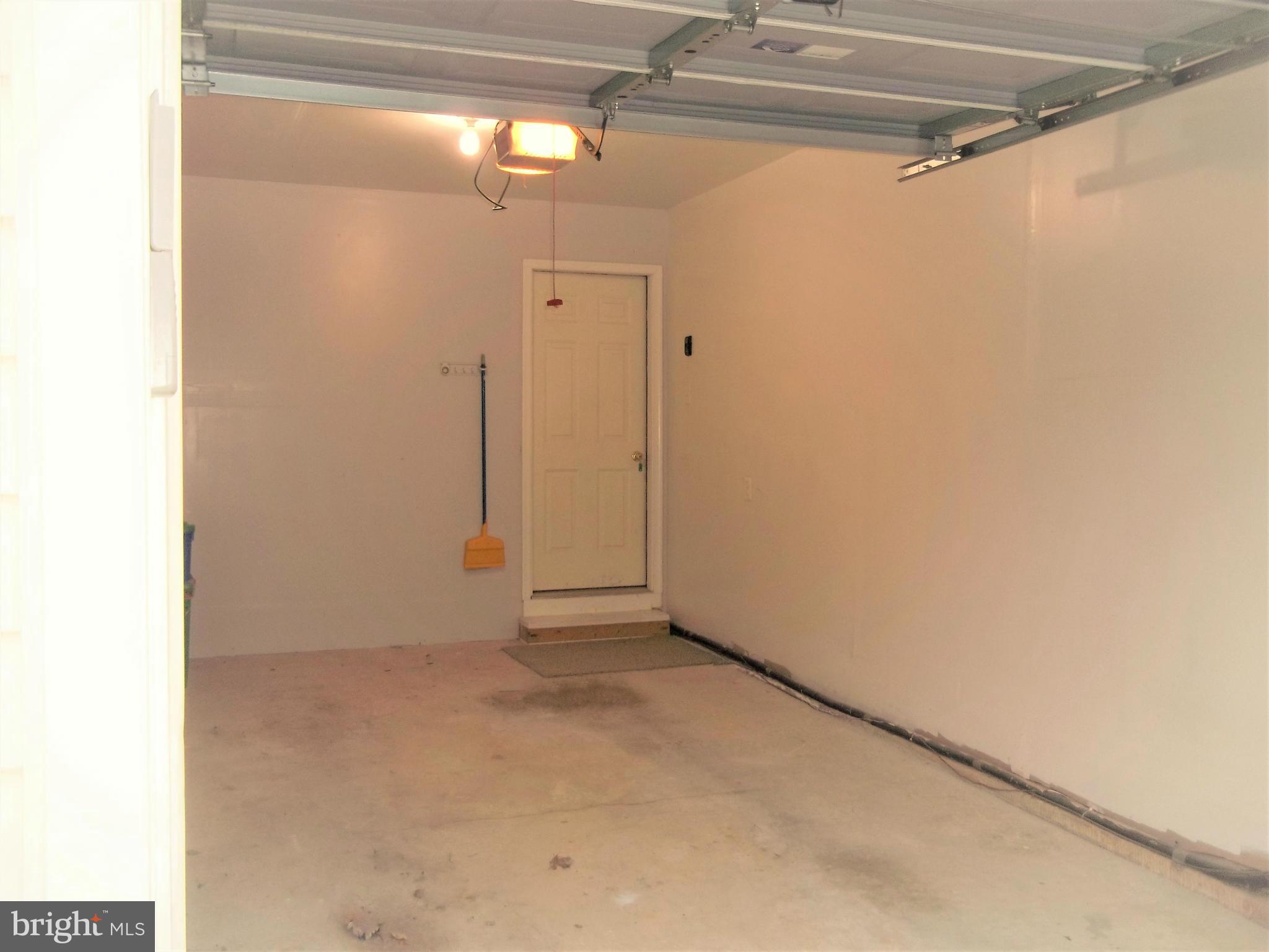 MEADOWS AT BAR KESS - Residential