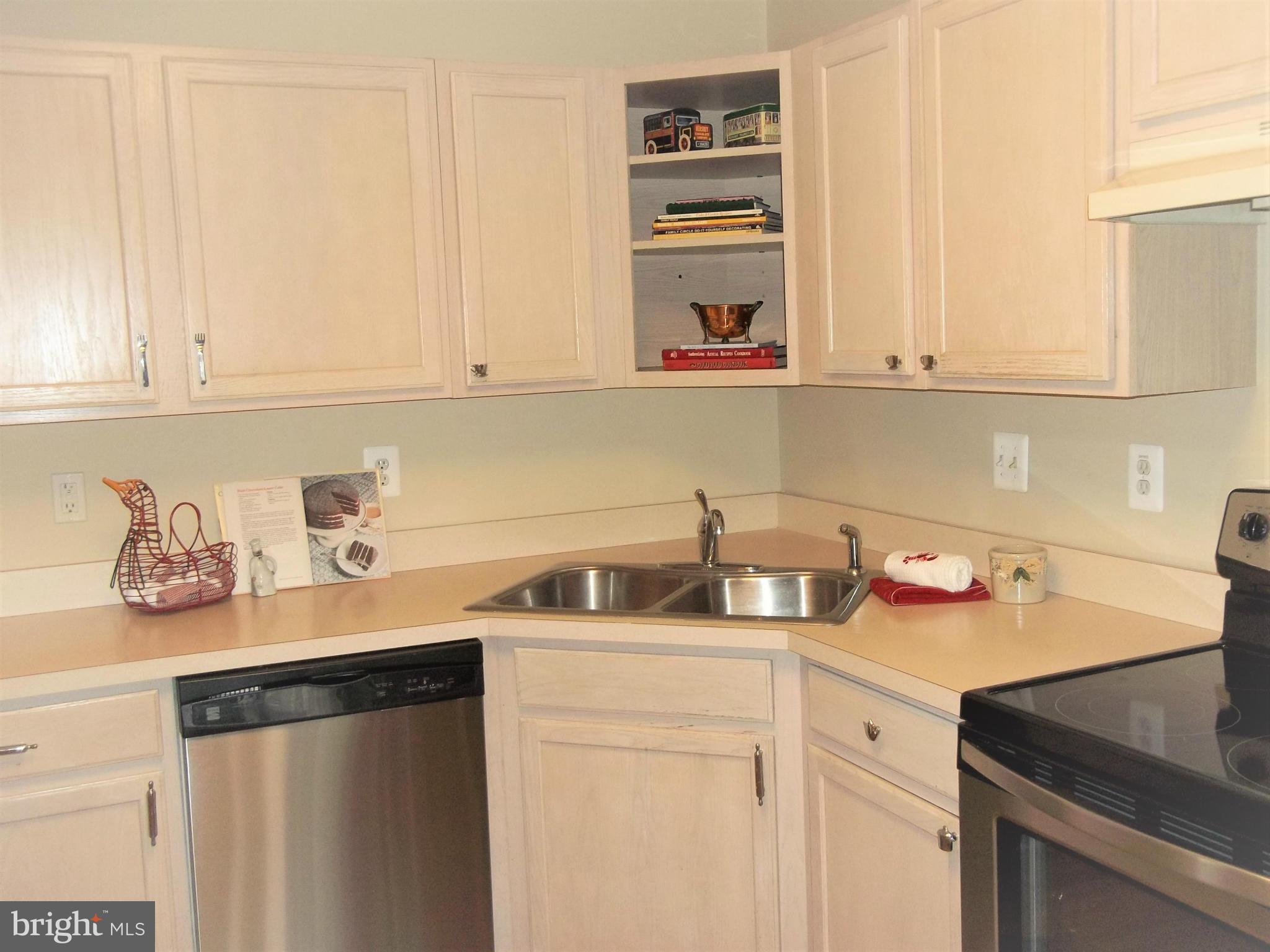 MEADOWS AT BAR KESS - Residential