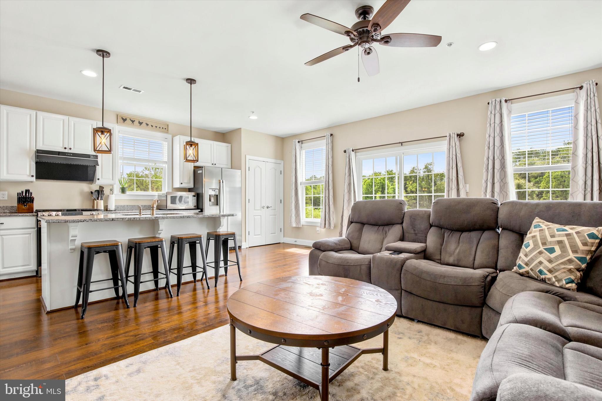 TH AT HERITAGE CNTR - Residential