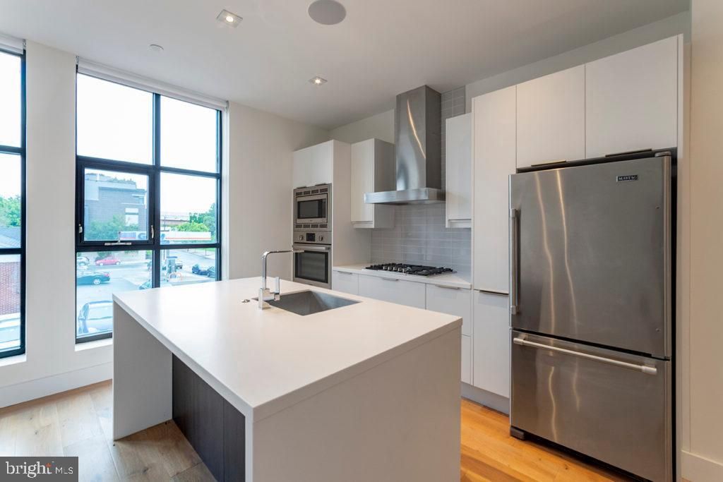 Photo of 240 N 2nd Street #UNIT 2W, PHILADELPHIA, PA 19106 (MLS # PAPH2569392)