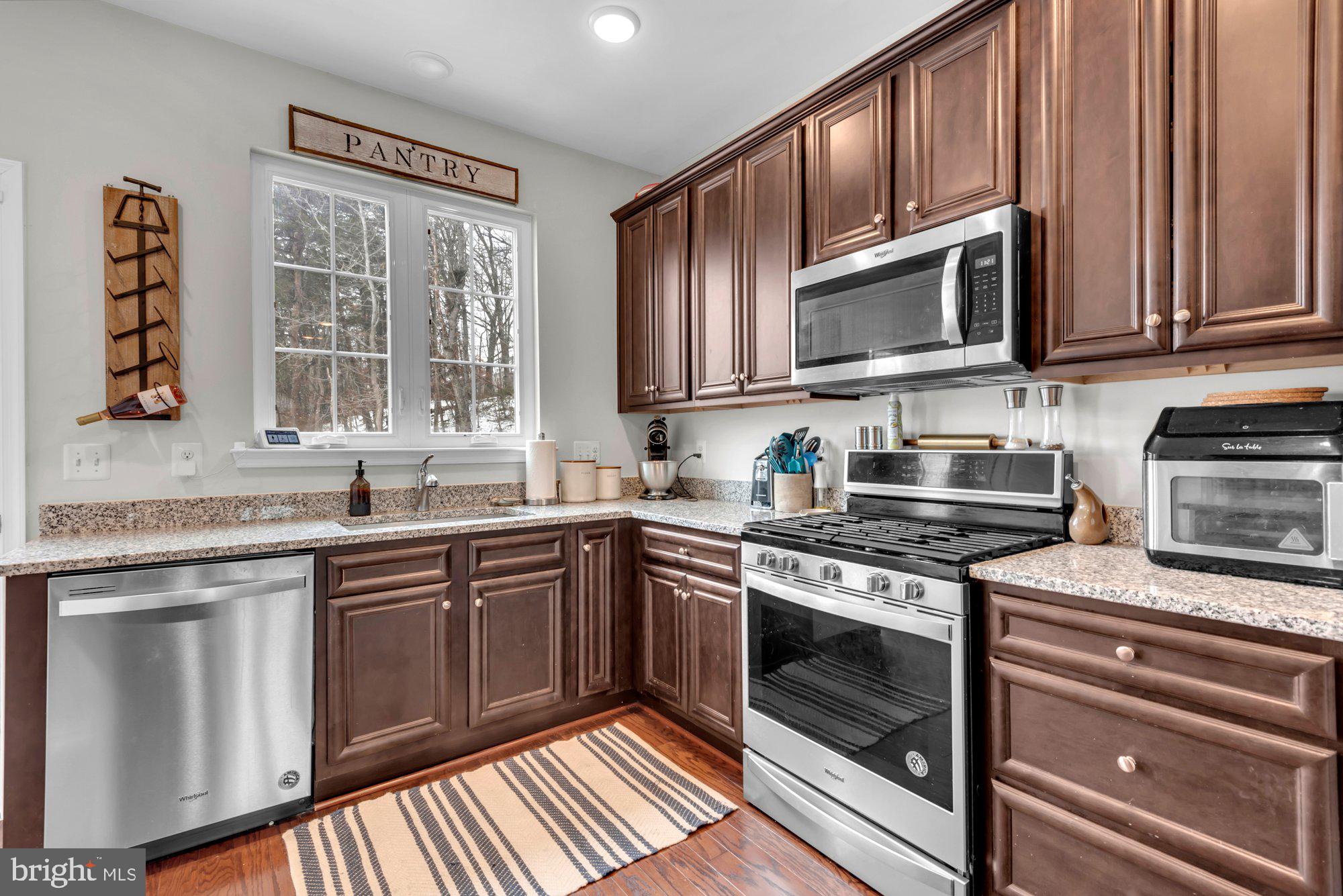 2818 ETLEY COURT
