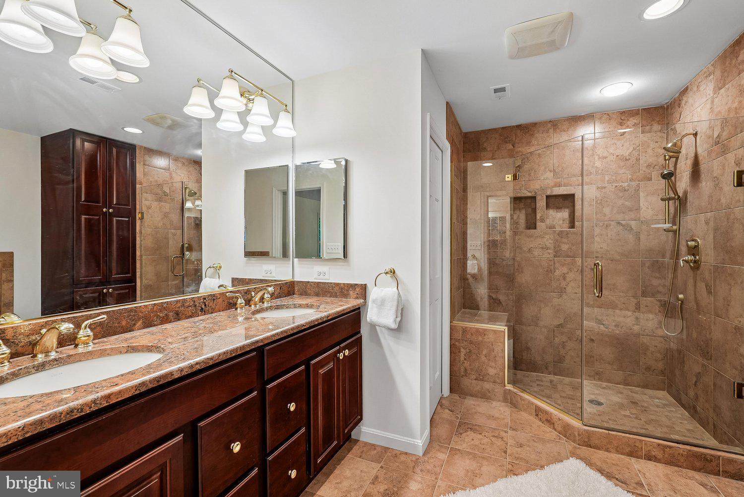 CONNEMARA - Residential